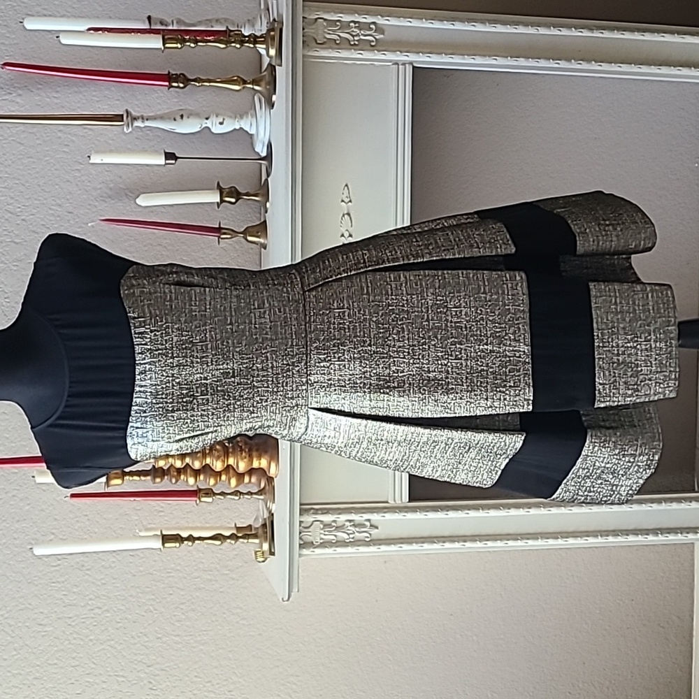 Vince Camuto Black with gold metallic cocktail dress